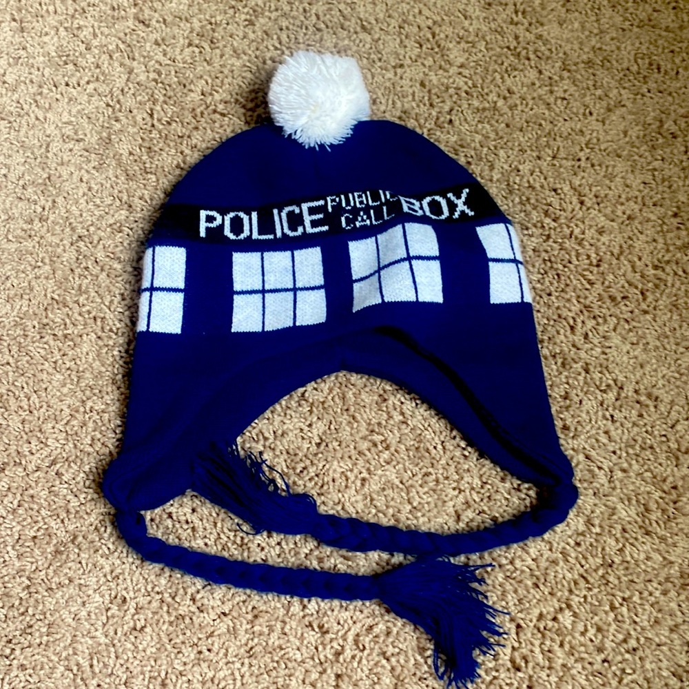 Dr. Who knitted toboggan